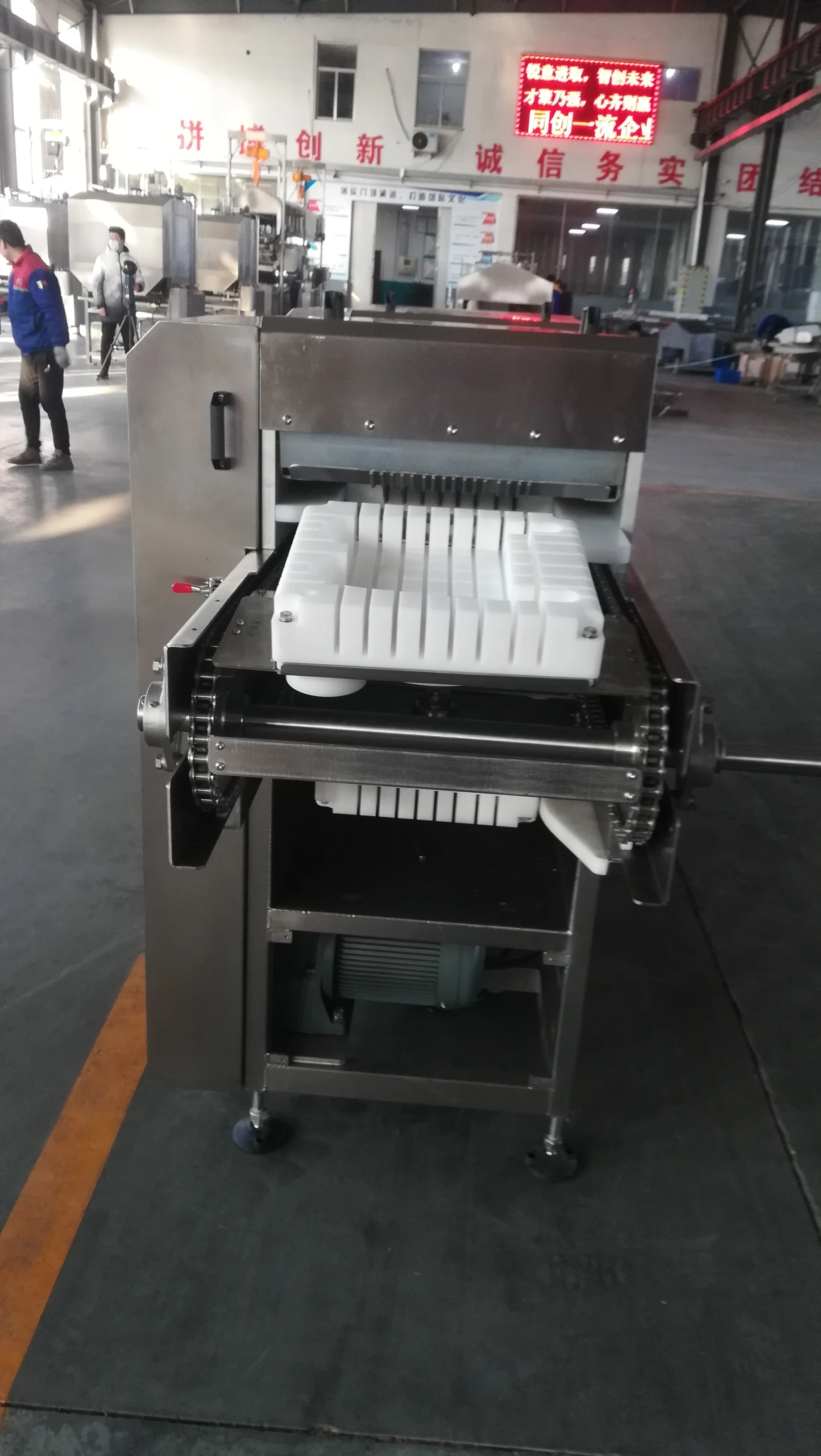 factory price   poultry  Chicken duck goose leg breast Cuber  block Cutting Machinery Machine