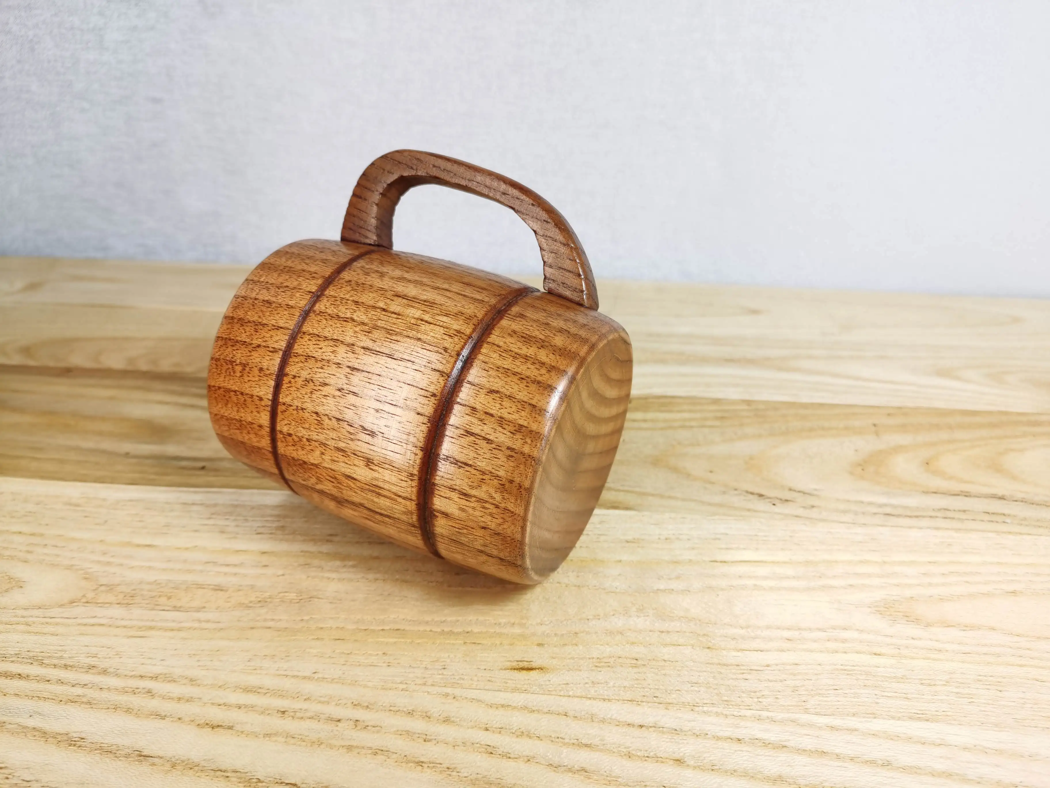 Xiangteng New Products For Sale Environmentally Friendly Natural Custom Handmade Wooden Cup Tea Cup With Handle