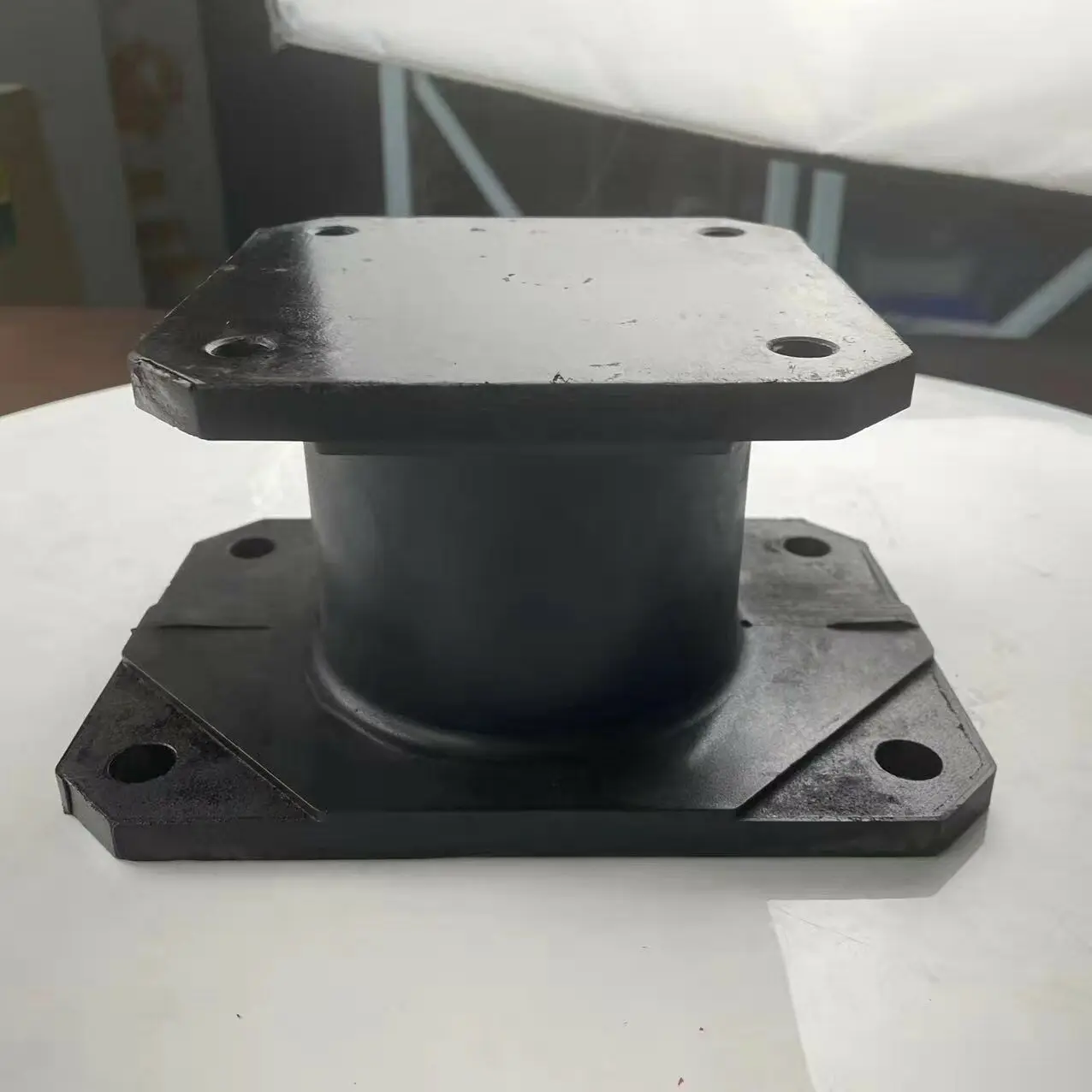 High quality Sakai KD7610 SN70 SV500DF SV510D SW40 SW70C TW40 TW41 road roller LH601  rubber buffer