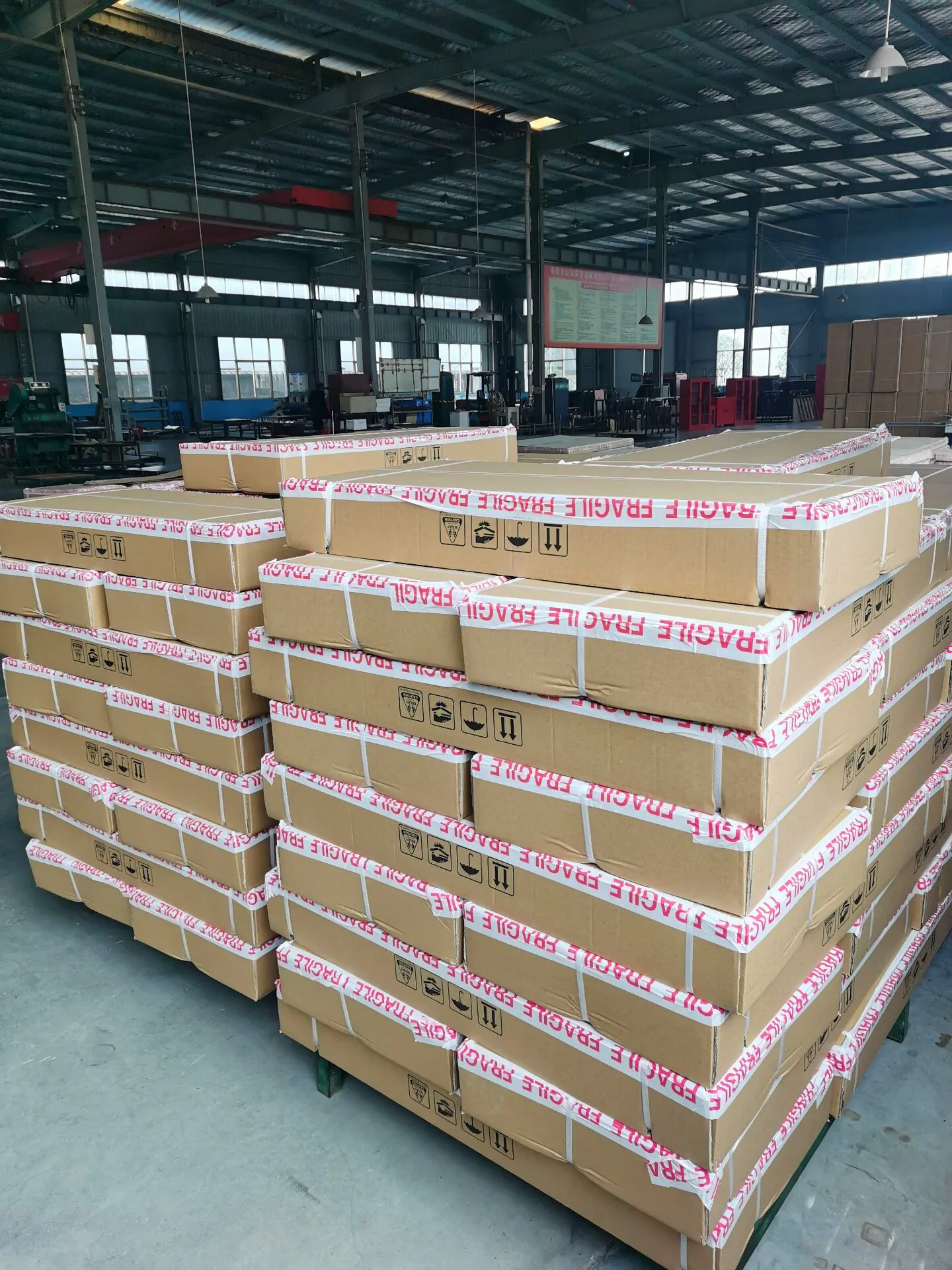 UAE Mailbox Large Parcel Drop Box Black Color Anti Theft Parcel Box Wall Mount Parcel Box Outdoor