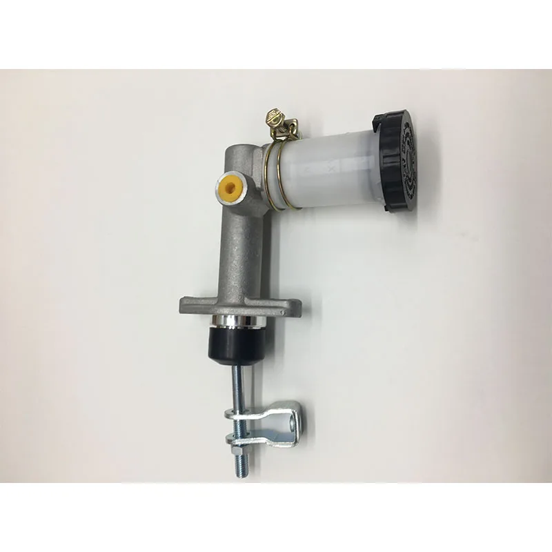 XYAISIN MB012098 Spare Parts Clutch Master Cylinder fit for