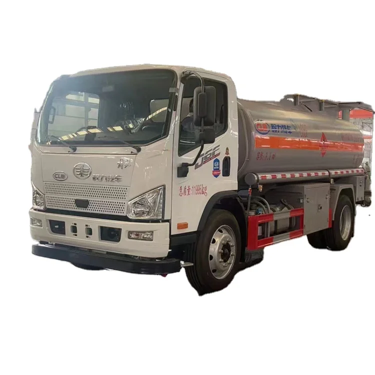 FAW 4x2 new 5000litres capacity fuel tank truck palm oil transportation tanker truck camion citerne