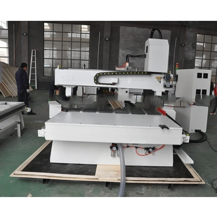 Китай поставщика кабинет гостиная деревянная дверь делая 1530 Автоматическая машина с ЧПУ