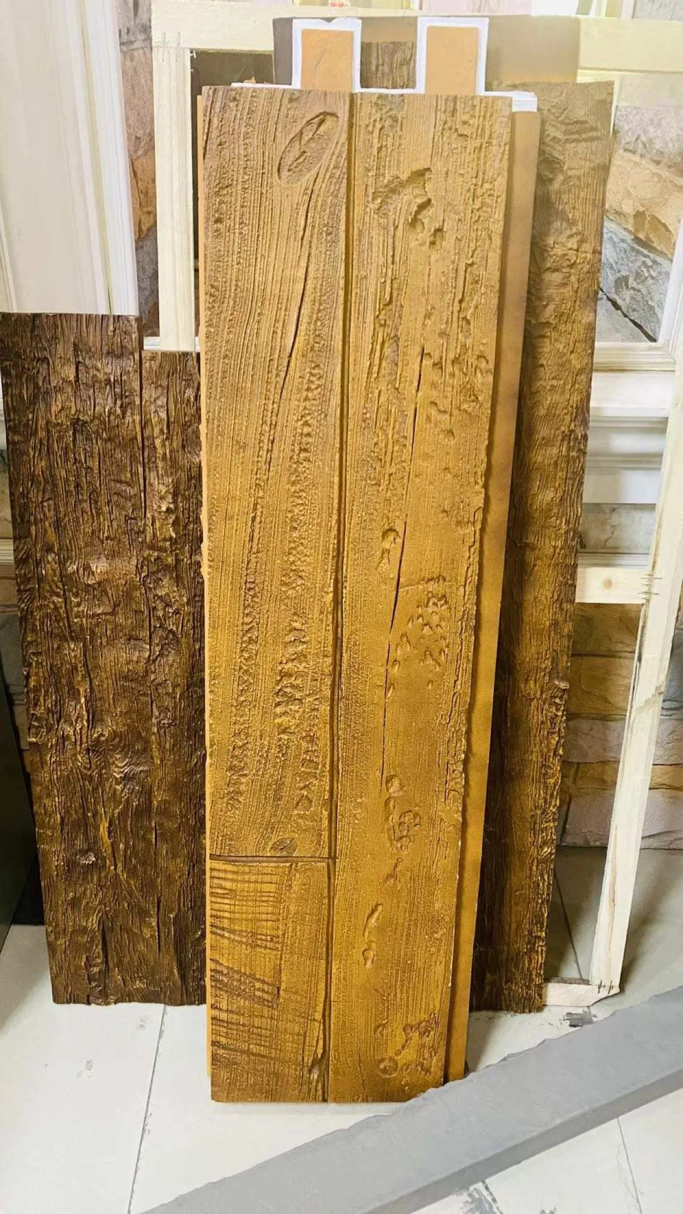 Light weight easy installation PU faux wood 3d wall panel Polyurethane artificial stone sea rot wood veneer for outdoor use