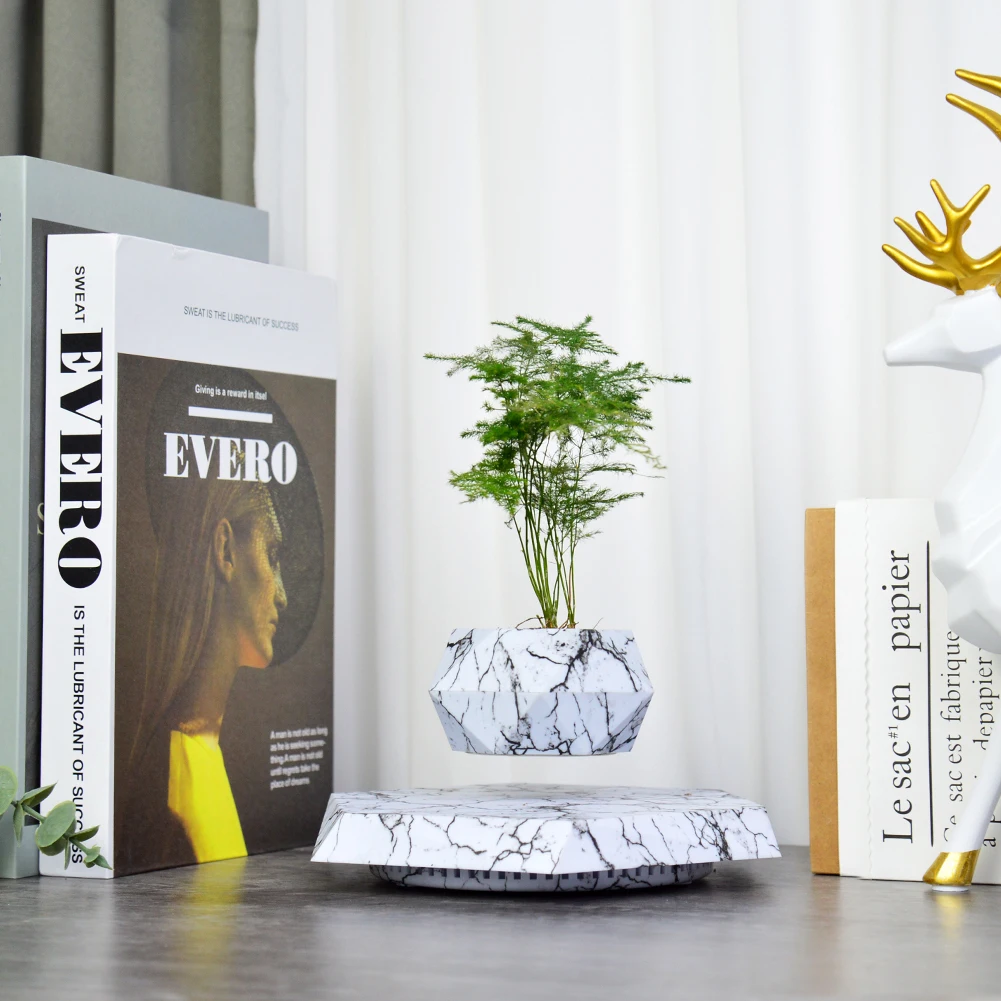 Hot Selling Floating Lamp Magnetic Levitating Plant  Pot  for Christmas Gift