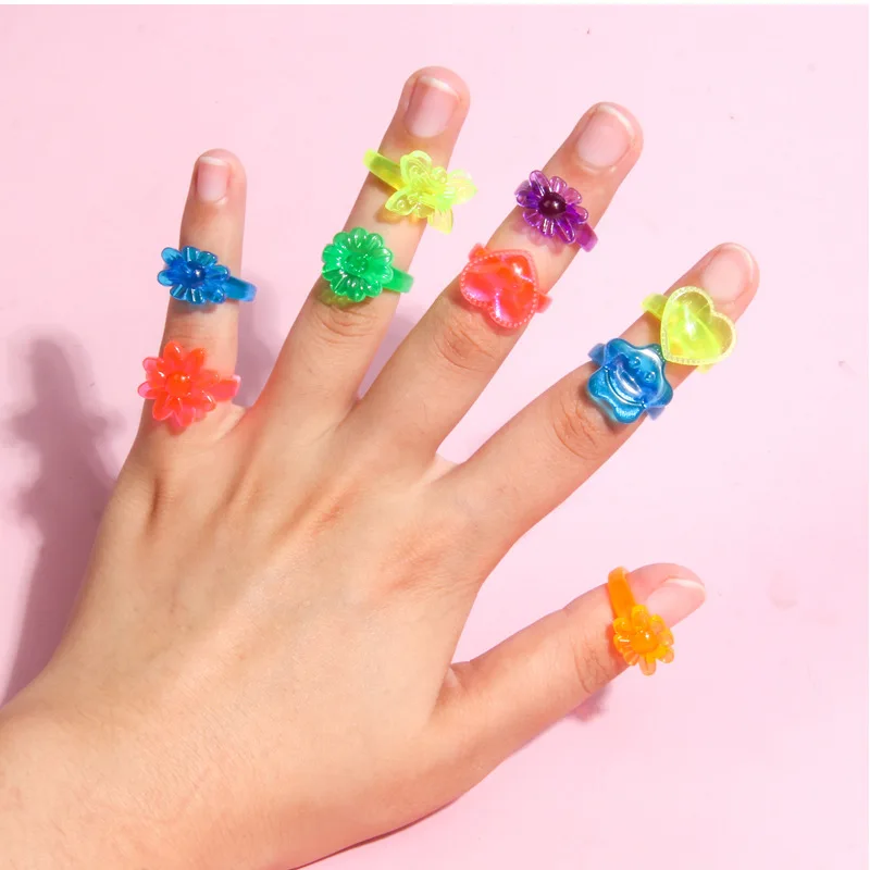 Mixed Plastic Ring Toys For Kids  Capsule toys crystal transparent cartoon rings for children plastic ring jewelry gift