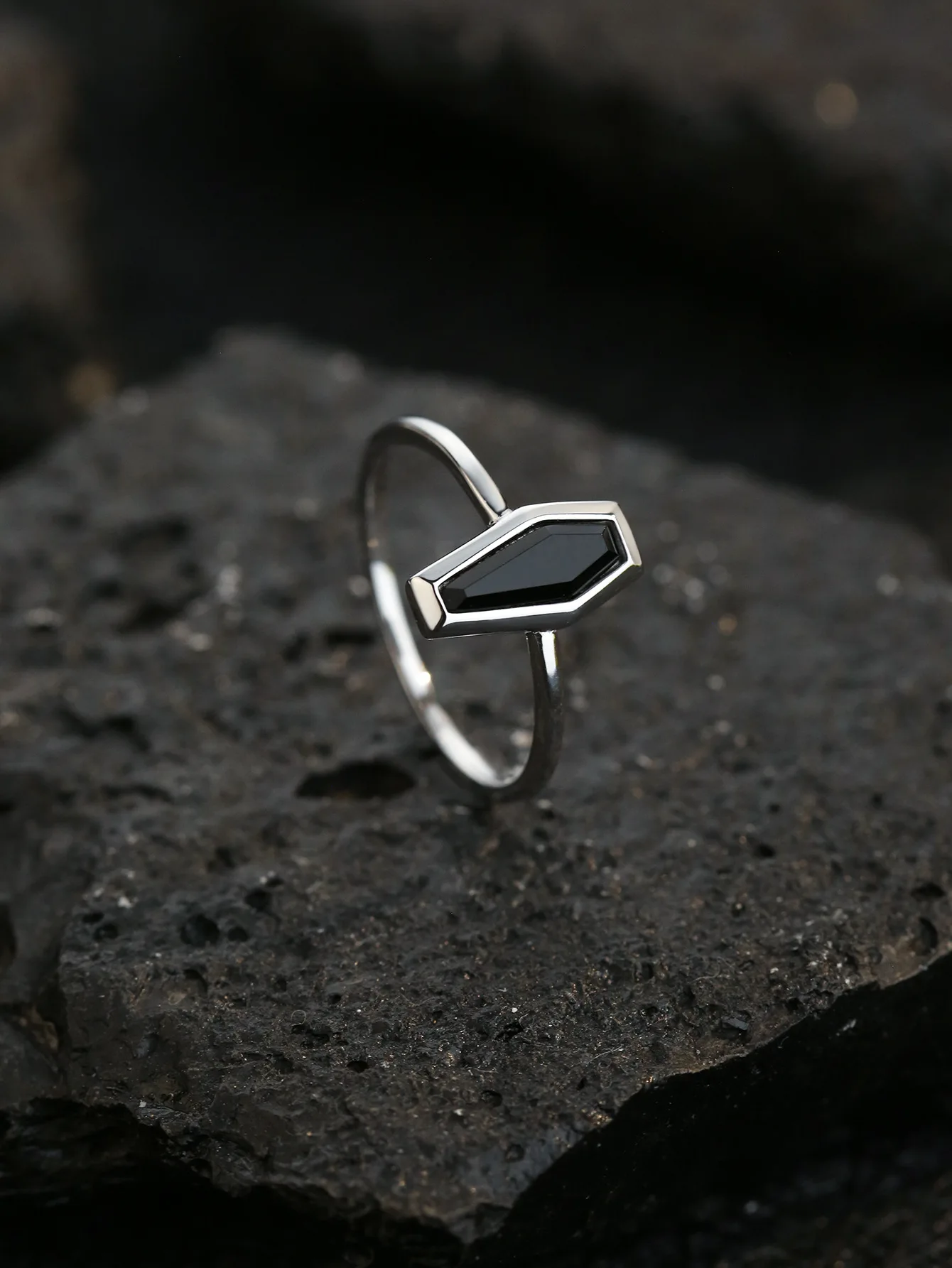 2024 Vintage Gothic Black Agate Coffin Rings S925 Sterling Silver Halloween Party Jewelry Gifts for Women