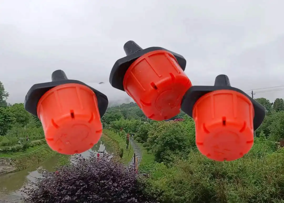 High Quality Adjustable 8 Hole Water Emitter Micro Irrigation Dripper  For Irrigation Sprinkler