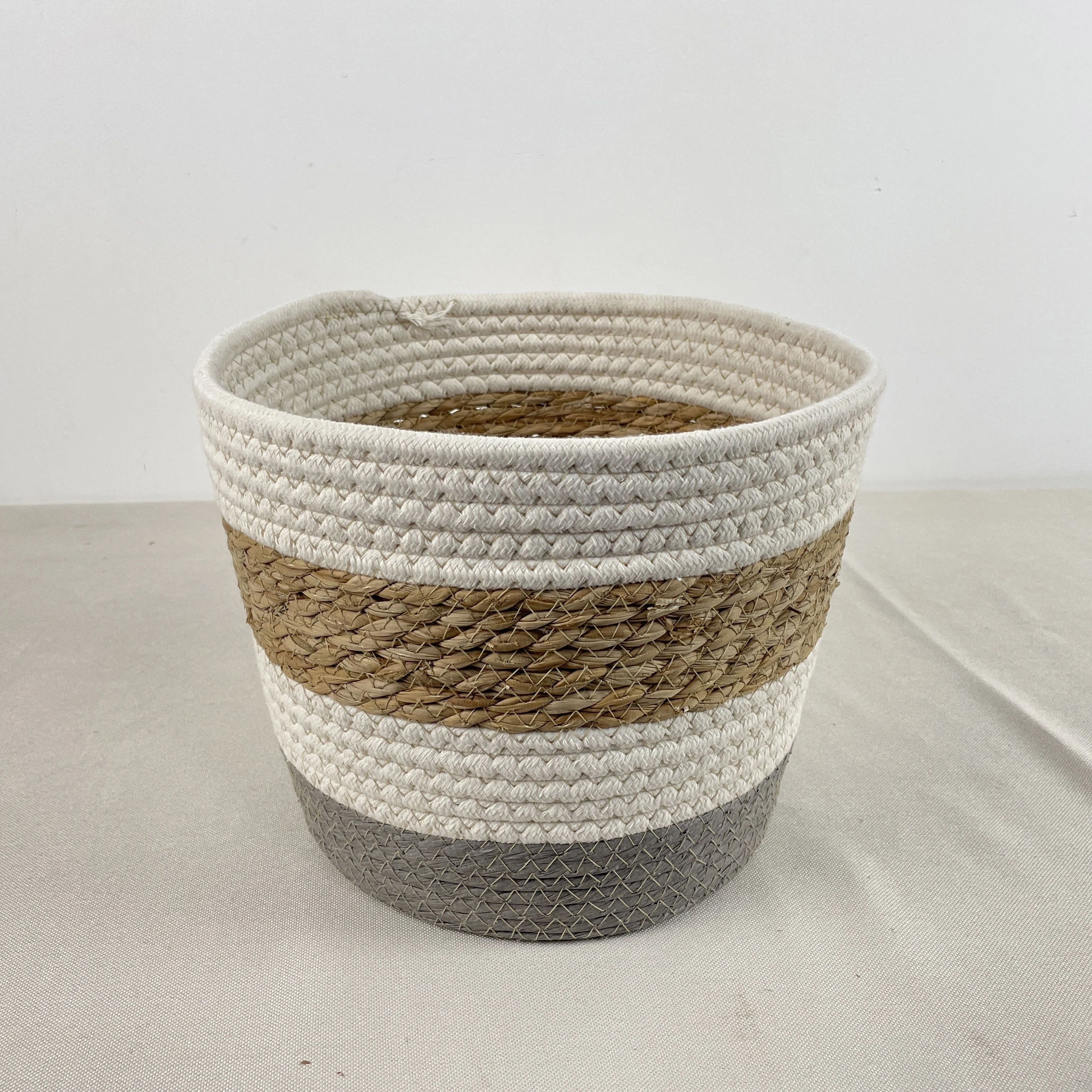 Gray and white alternating and natural color natural material straw ropes purely hand-woven storage baskets for Christmas items