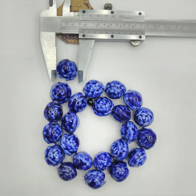 
Ceramic beads rose ball DIY jewelry accessories spot wholesale hand-woven materials 