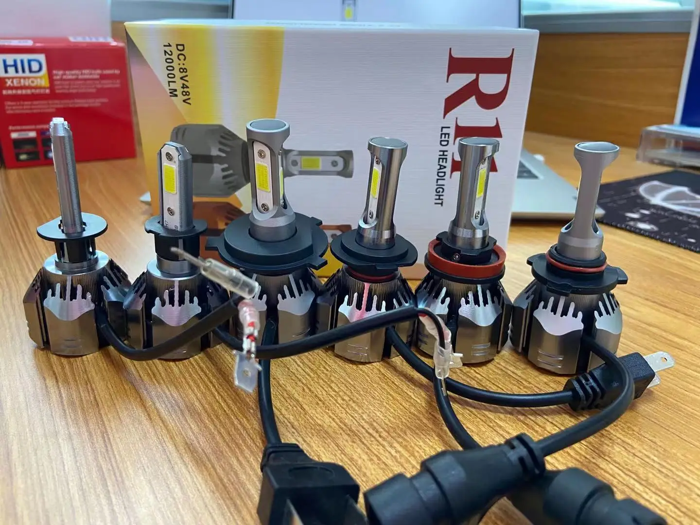 New Design Custom 12V 24W Led H4 Car Led Projector Headlights For Car