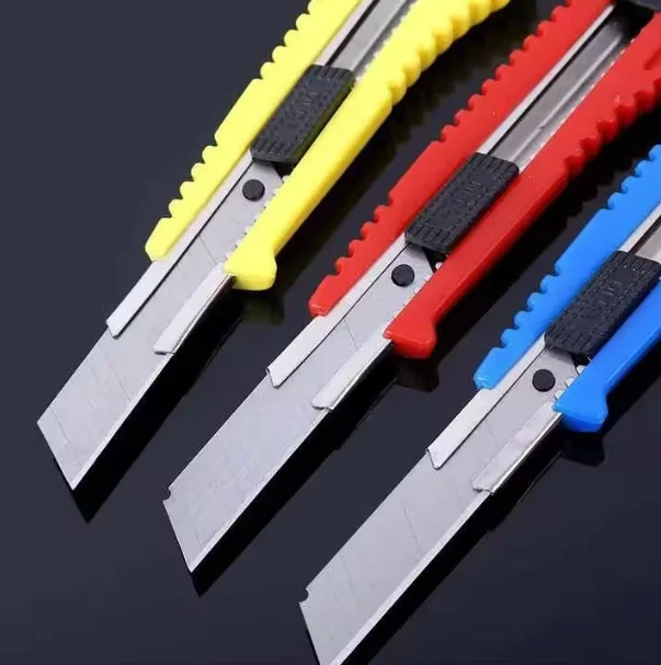 High quality Factory cheap price office desktop standard 18mm blade plastic utility cutter knife utility cutter knife