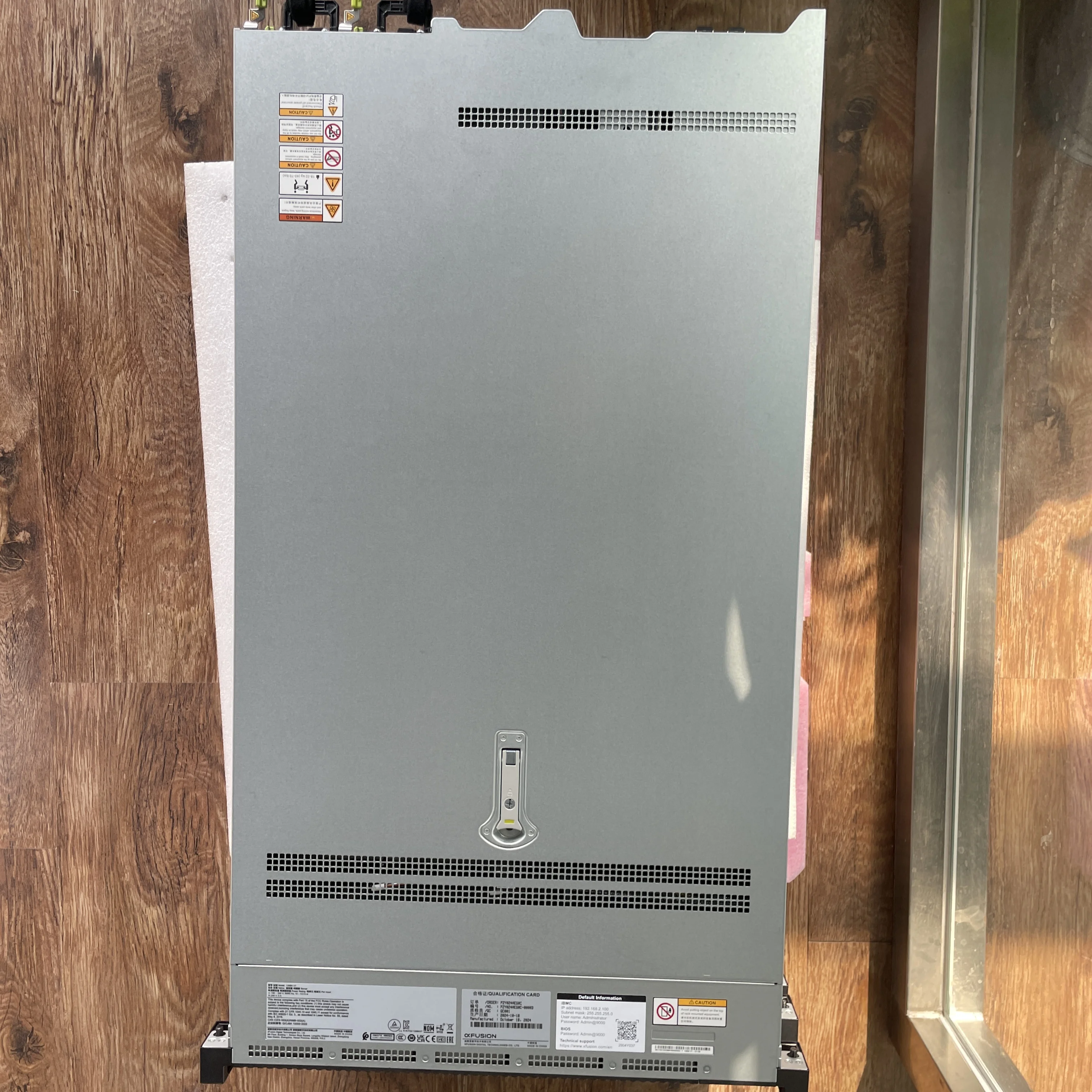 Rack Server F u s i o n Server  1288H V7