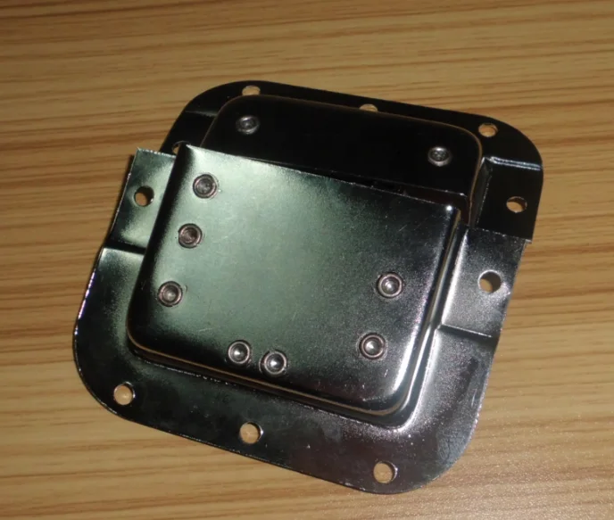 Жесткий чехол с блокировкой бабочки