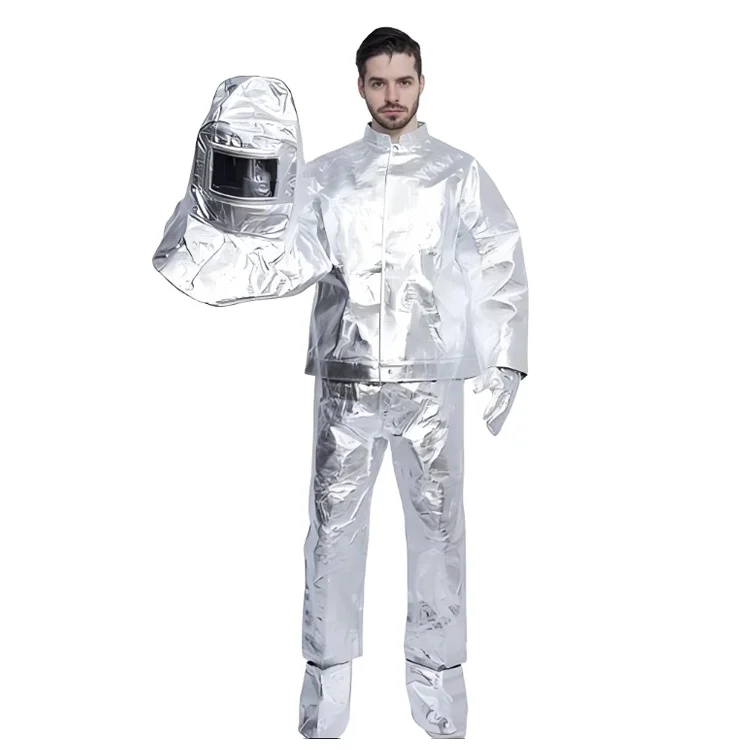 Workwear for Protection from Steam and Hot Water