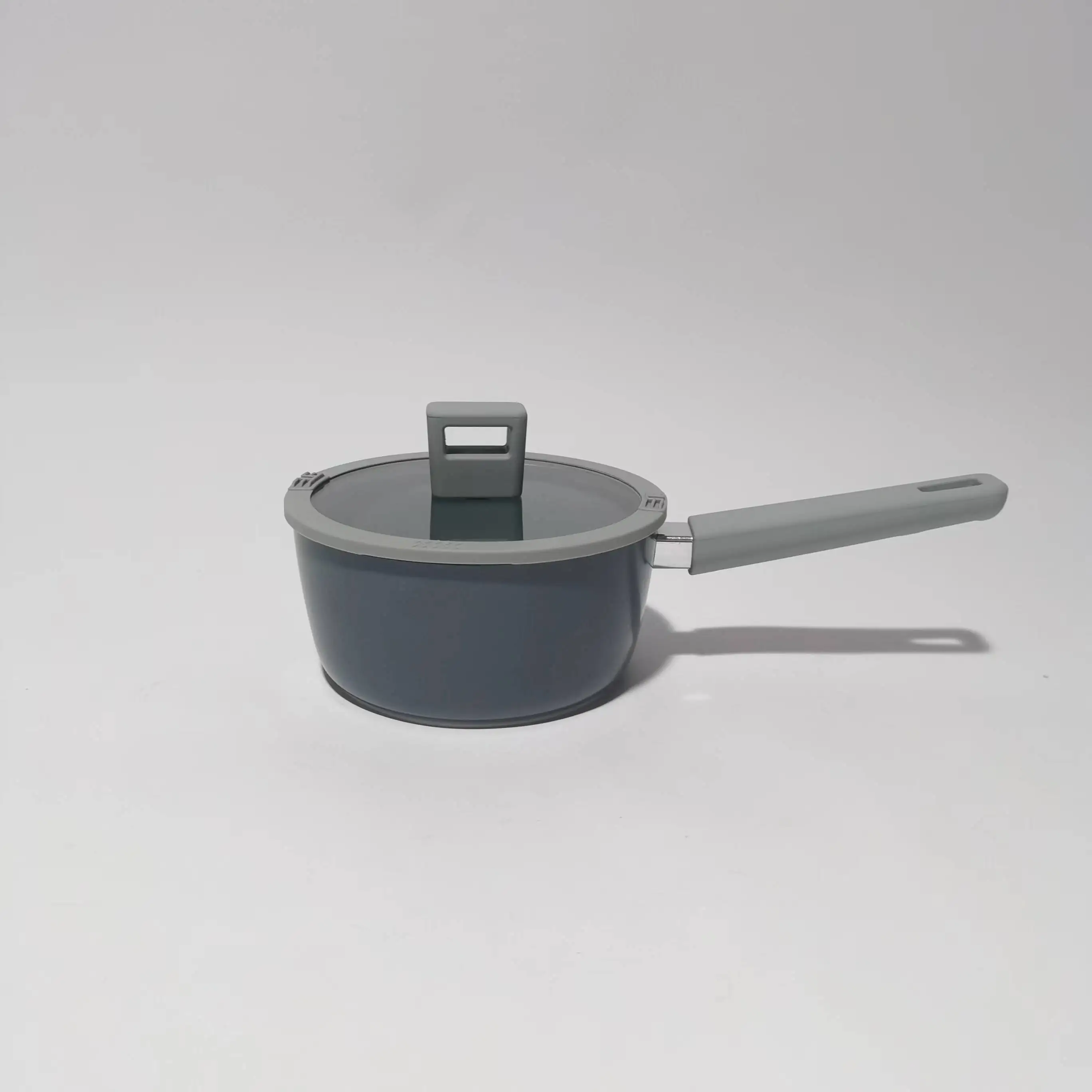 New Design Non Stick Cookware Aluminum Body Home Using Sauce Pot Milk Pot
