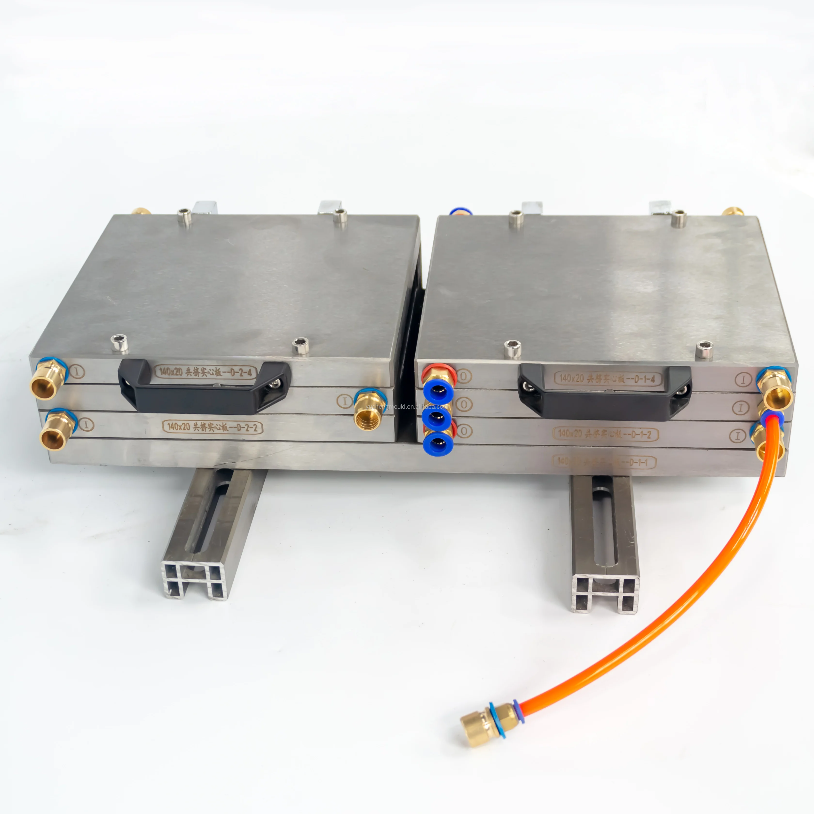 u-shaped extrusion dies PVC / UPVC / PP / PMMA / PC plastic profiles