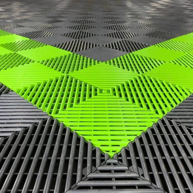 Wholesale Flexible Interlocking Plastic 400x400x18mm Floor Mat PP Garage Floor Tiles For Car Parking Carwash Detailing Shop