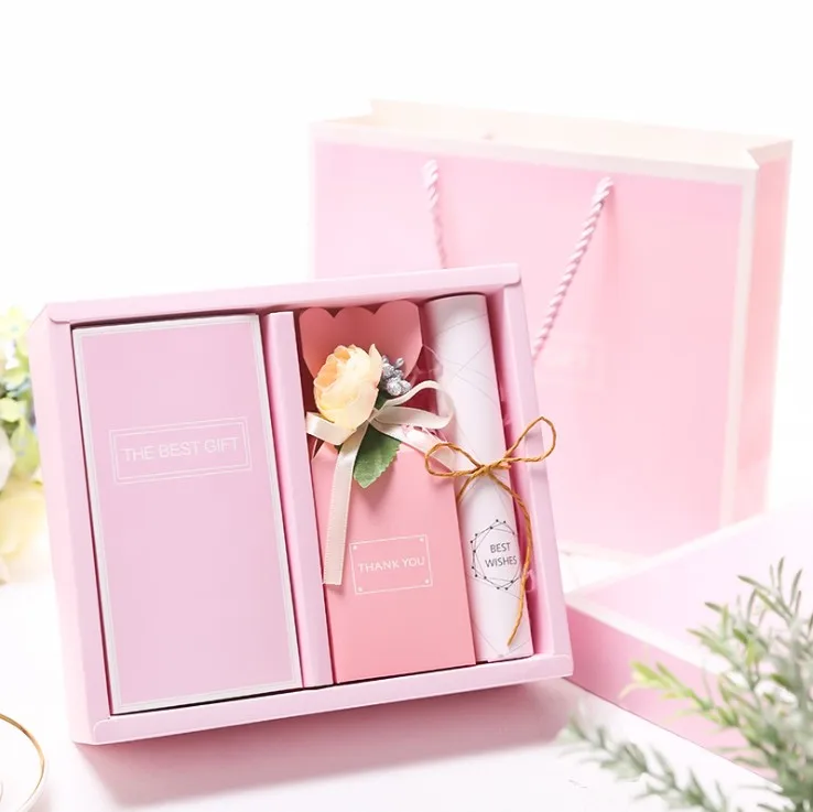 Custom Sweet Wedding Gift Box Paper Cardboard Matt Lamination UV Coating Heart Shape Perfume Candle Candy Packaging Logo