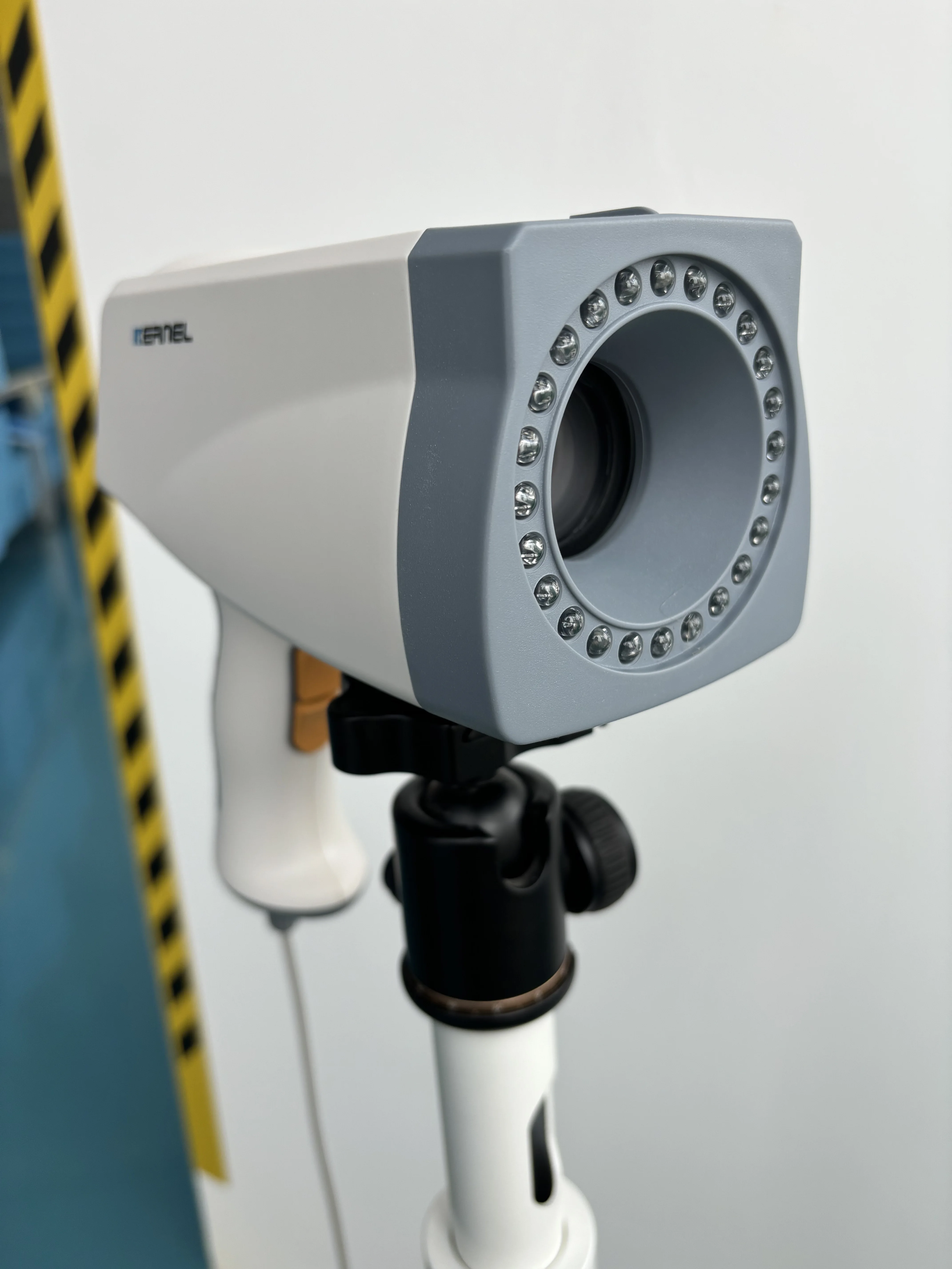 Hot Sell CE Approved Kernel KN-2200 Digital Video Colposcope for Gynecology Cervix Vagina Examination