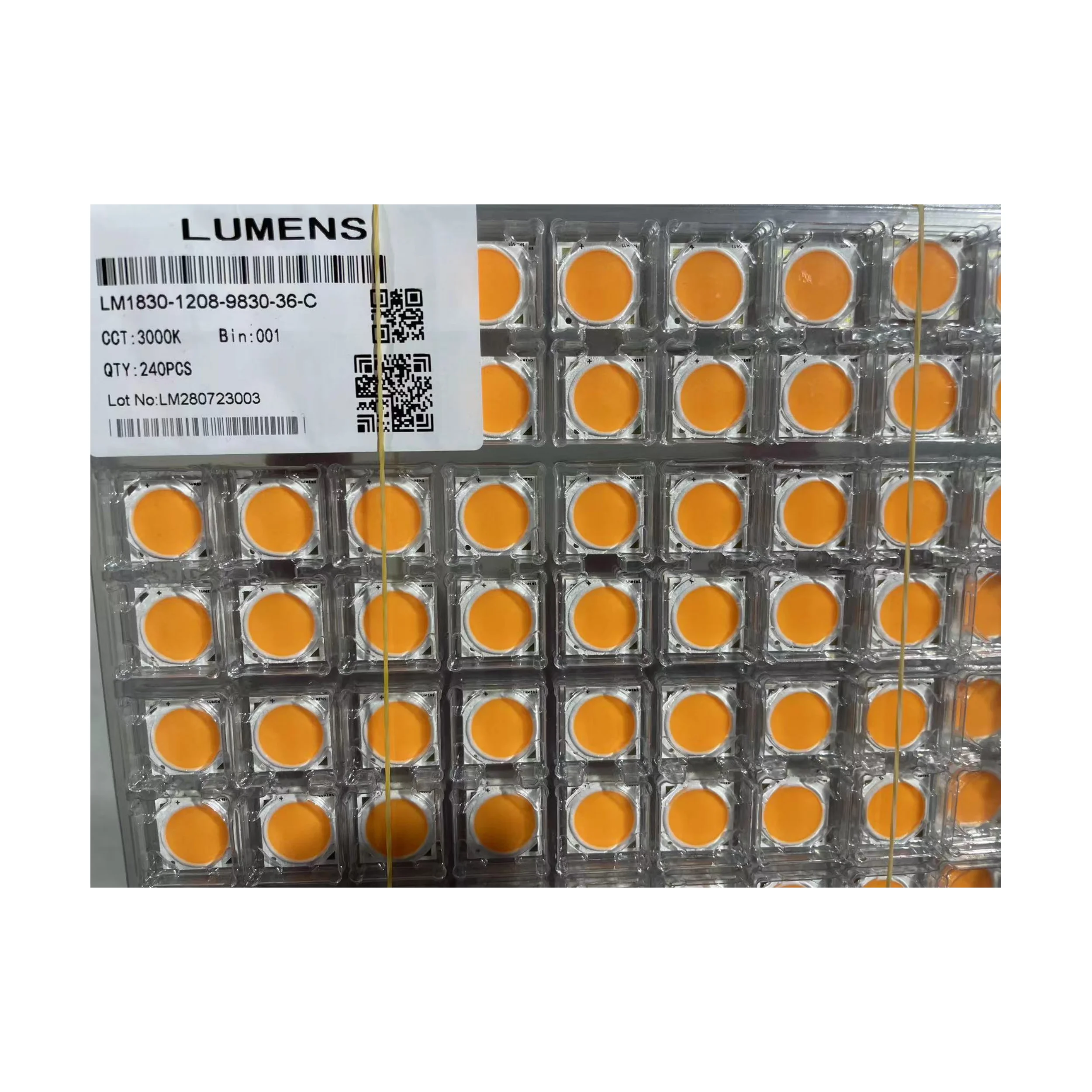 Ярко-белый светодиод люмен COB 12S2P RA:90 15,8*15,8/11 36 В 200-300 мА 8-12 Вт 4000K для радиолокационного индукционного света 10 г