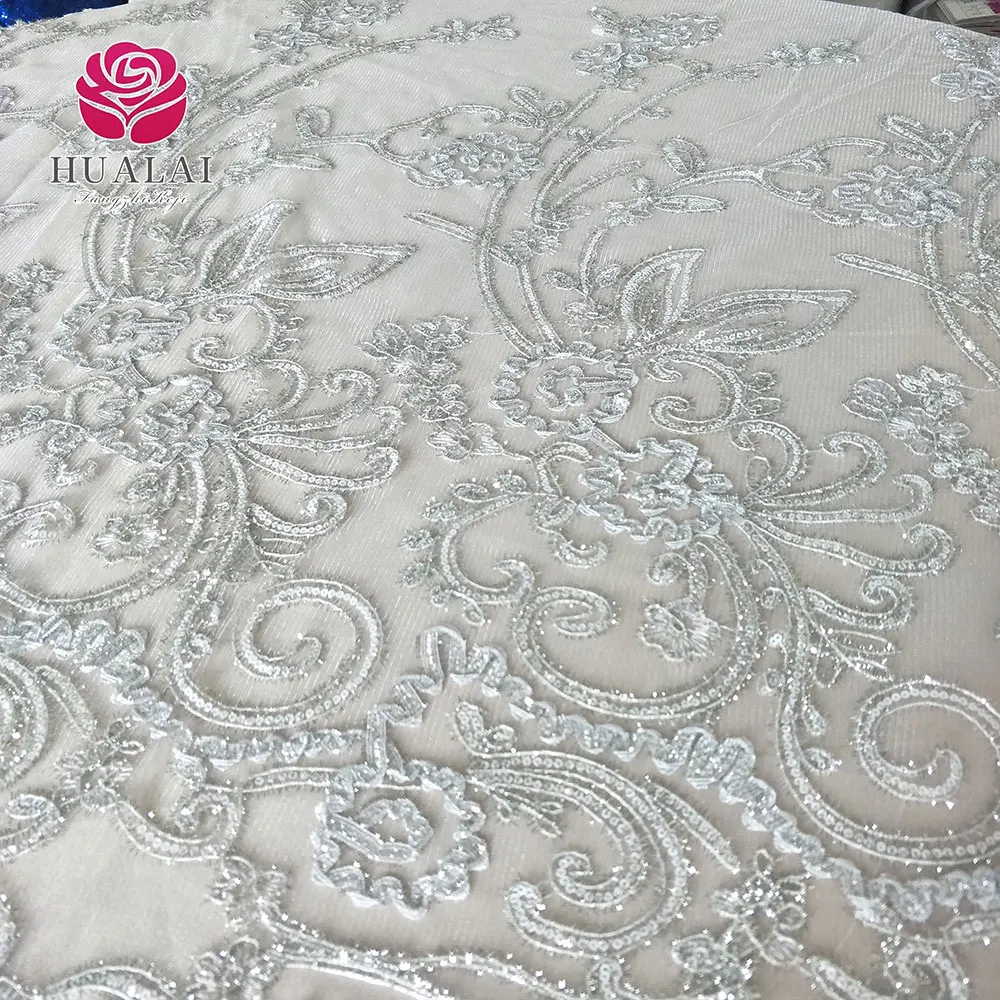 white lace oval round tablecloth with overlay machine cutwork embroidery  for dining room table linens