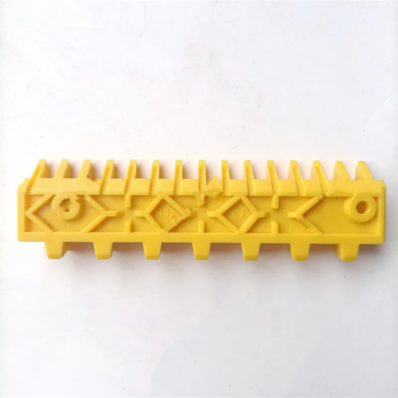 645B028H02  Escalator Demarcation Moving Walk Step Plastic Line Yellow