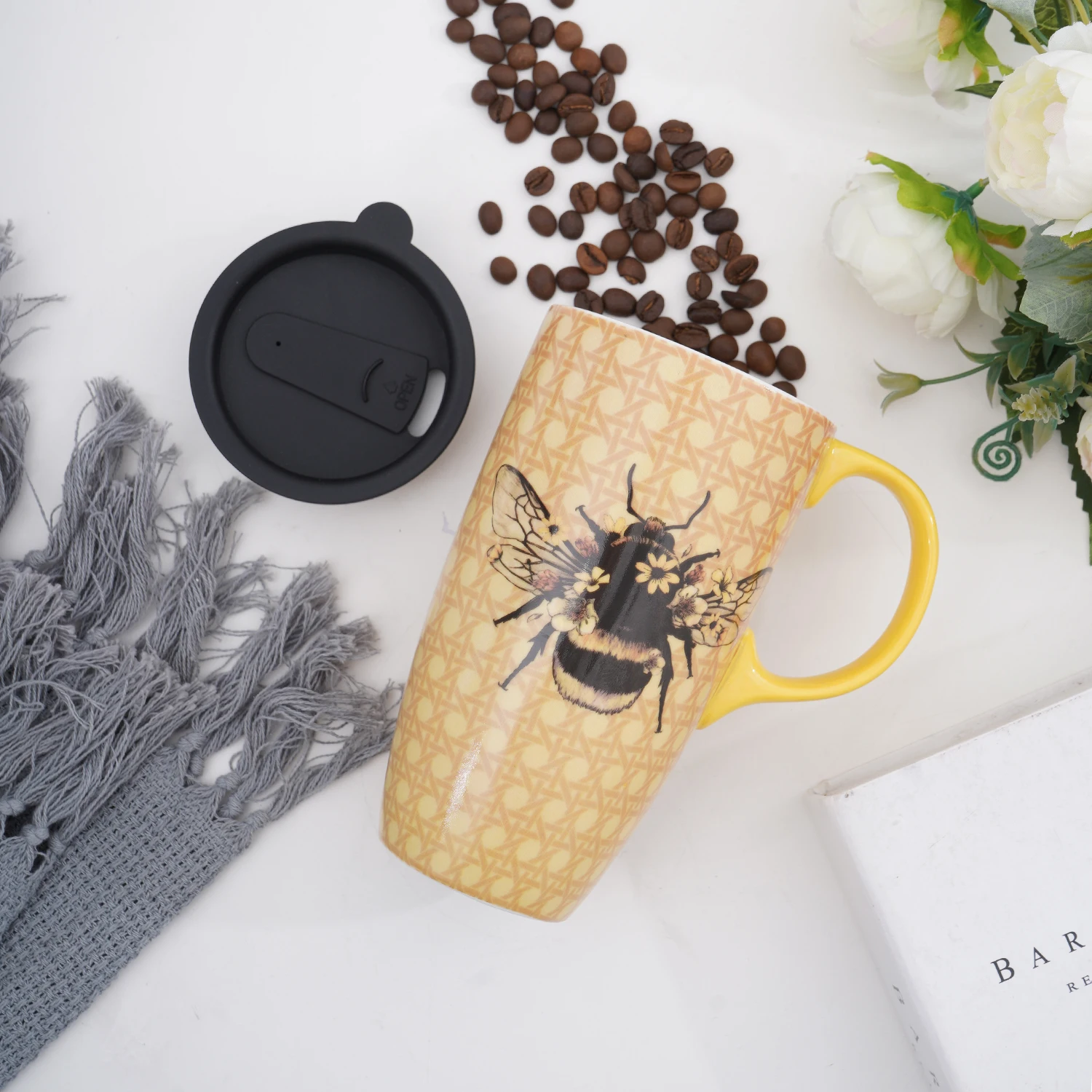 17oz. Yellow Bees Tall Coffee Cup Ceramic Mug Porcelain Latte Tea With Lid