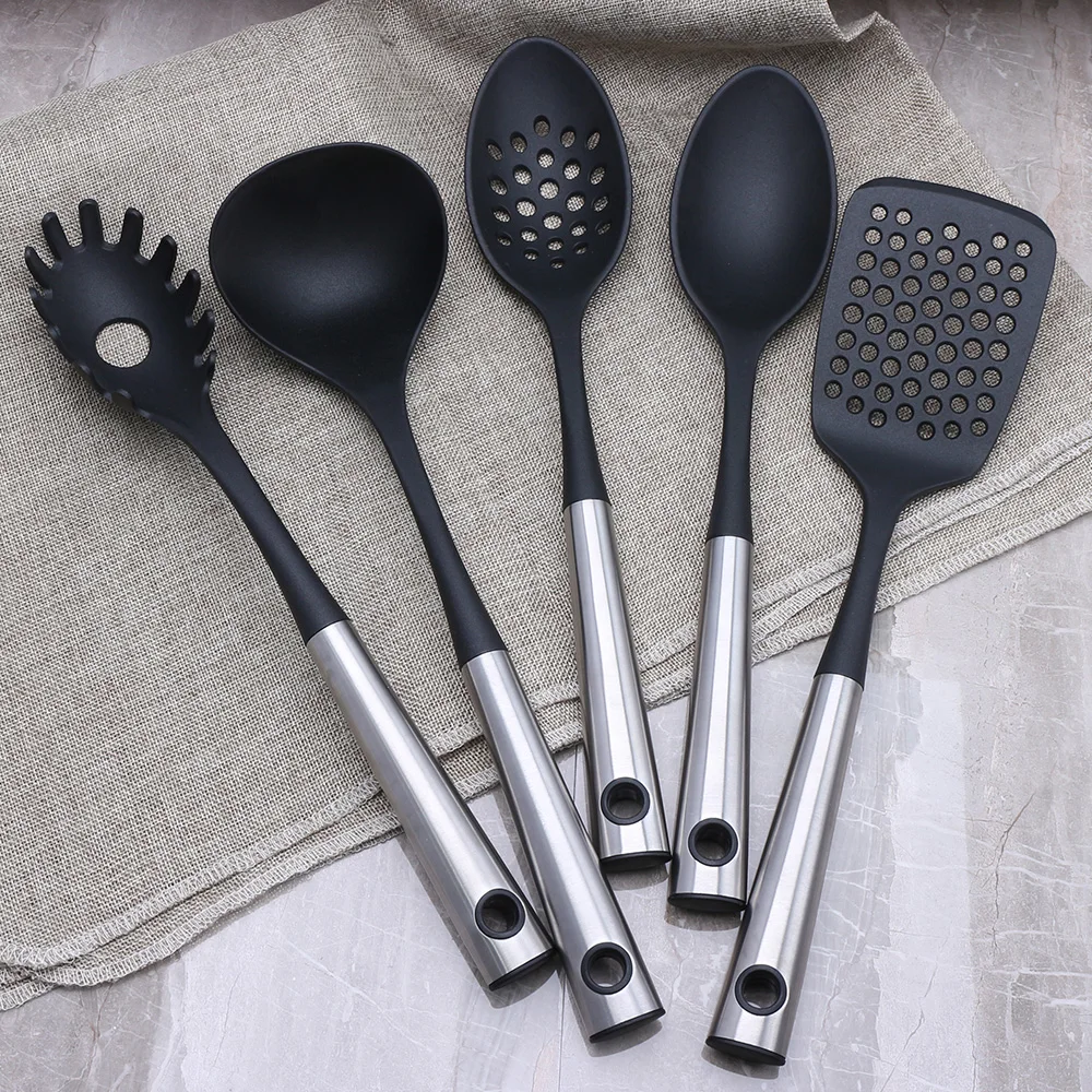 
New Arrival Convenient for Storage Hook Design Soft and Comfortable Nylon Material 5pcs Long Arc Pipe Handle Kitchenware 