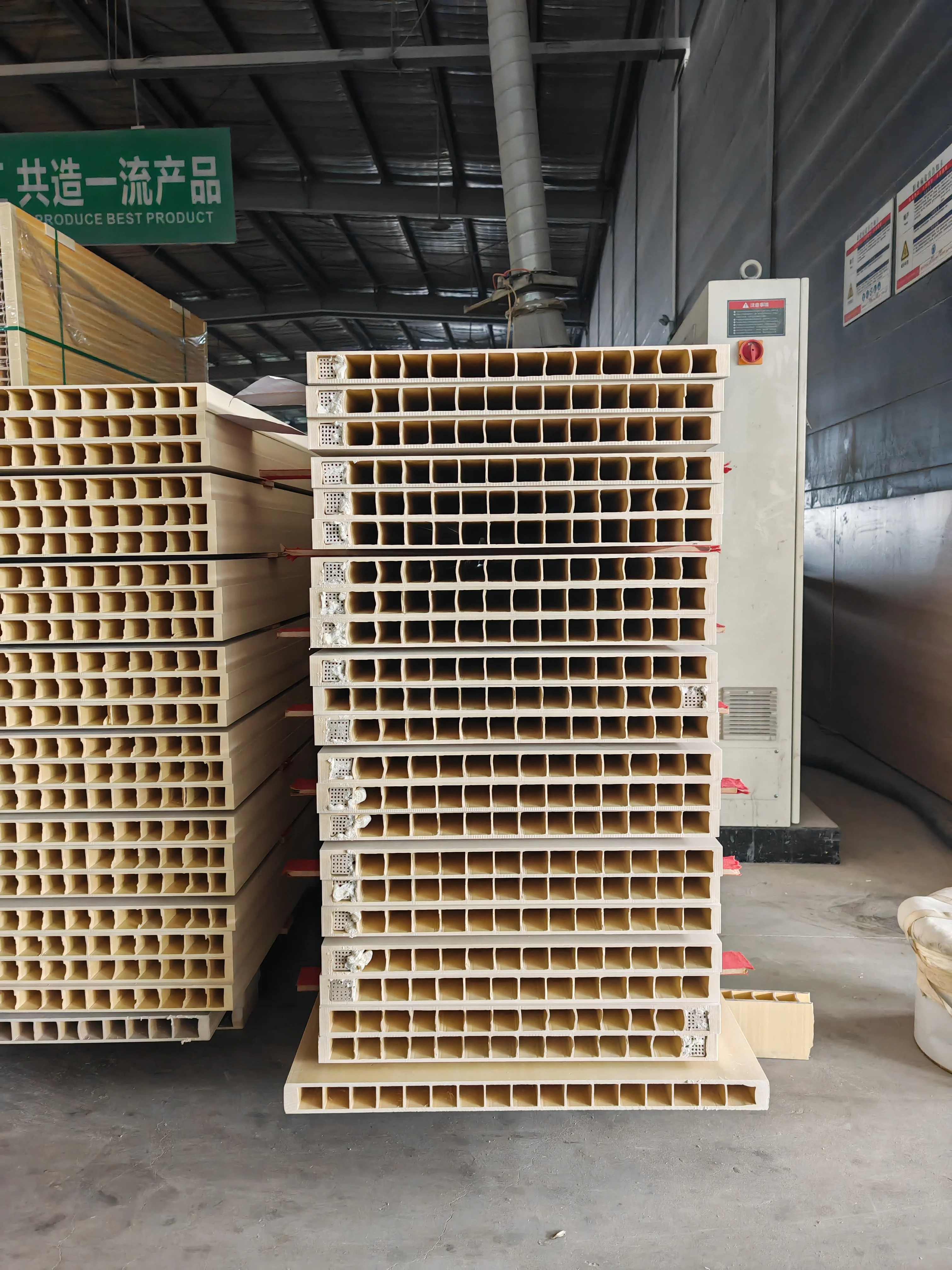 Middle East Hot Sale Waterproof Unfinished 45mm Thickness WPC Door Material WPC Door Panel