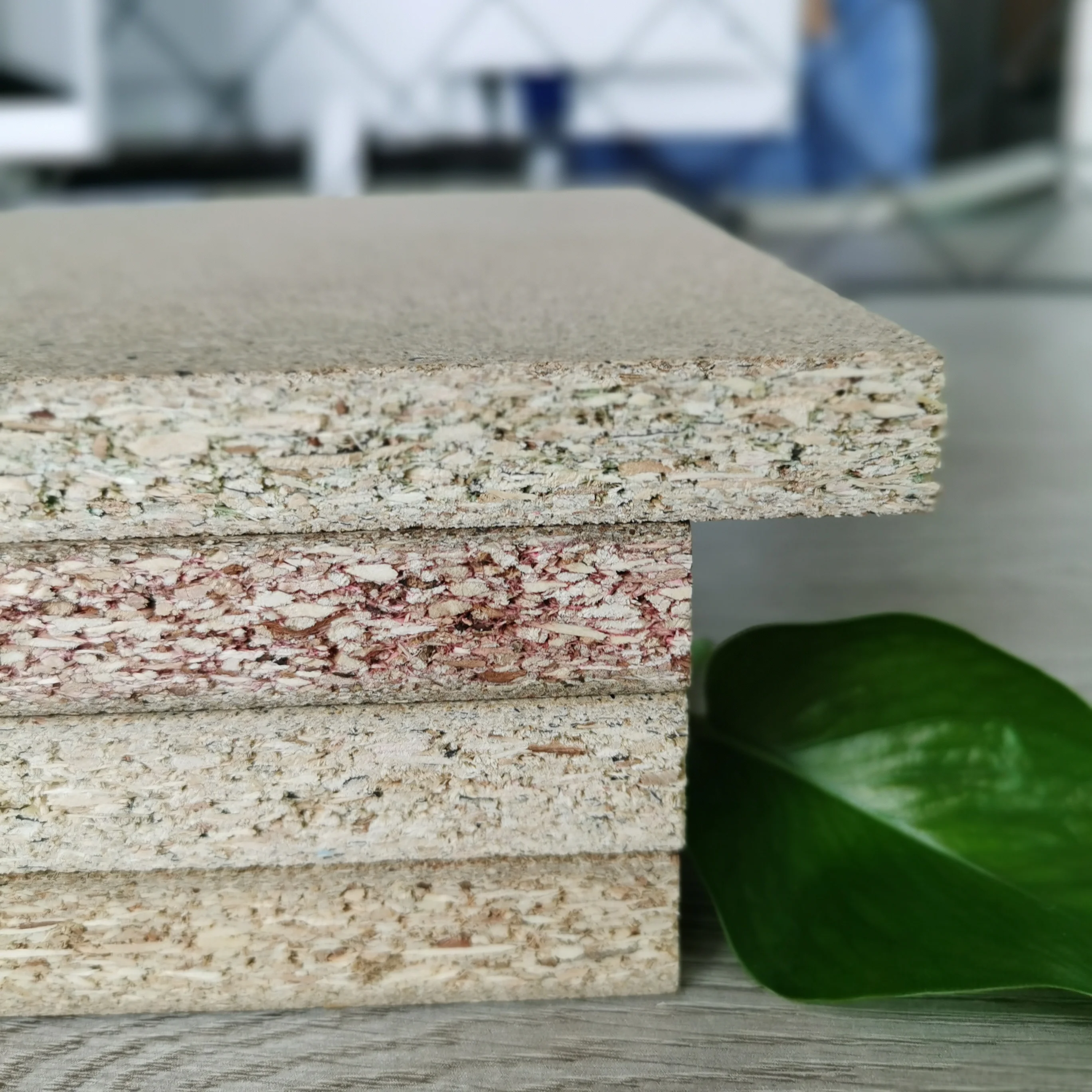 High quality 16mm 18mm chipboard particle board E0 Grade