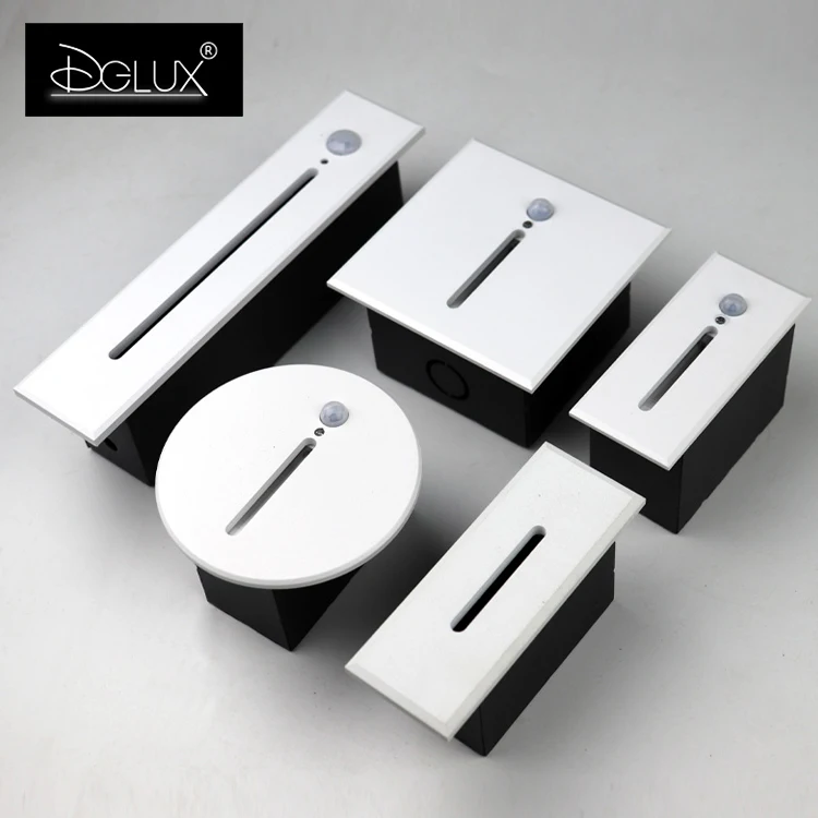 DGLUX оптовая продажа Высококачественная светодиодная угловая ступенчатая лампа Ip65 для лестницы с датчиком человеческого тела 3 Вт лестница 50 алюминиевая 70