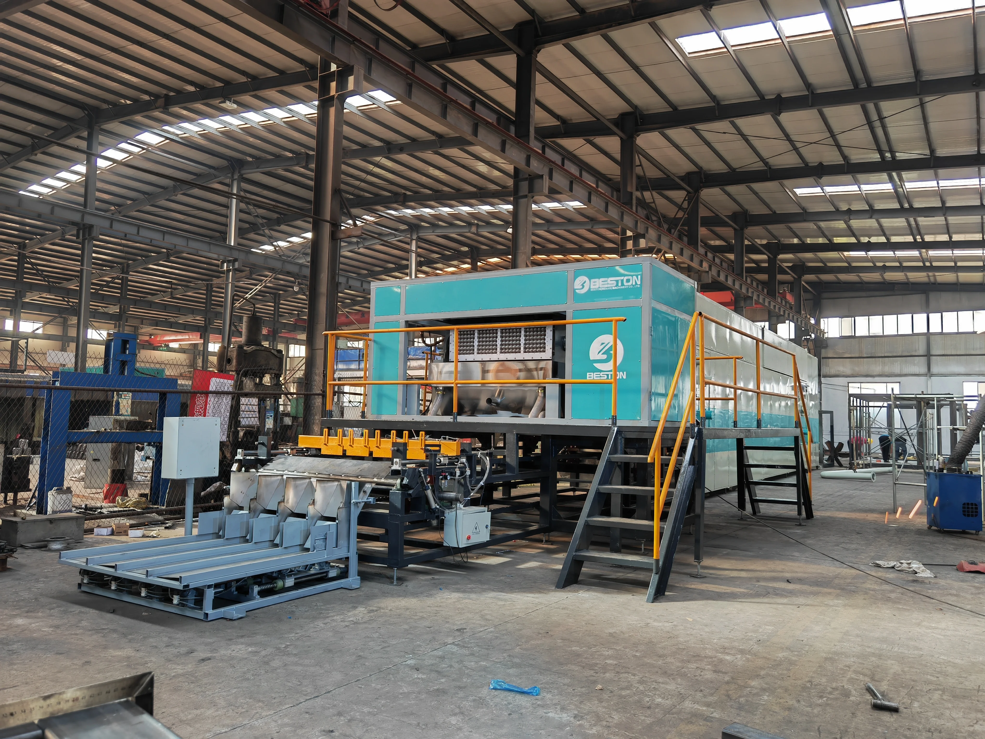 Beston Group Fully Automatic Waste Carton Paper Pulp Egg Tray Mould Making Machine