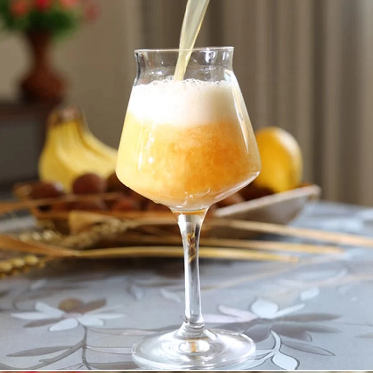 Wholesale Hand Blown Crystal Clear Stemmed Beer Glass