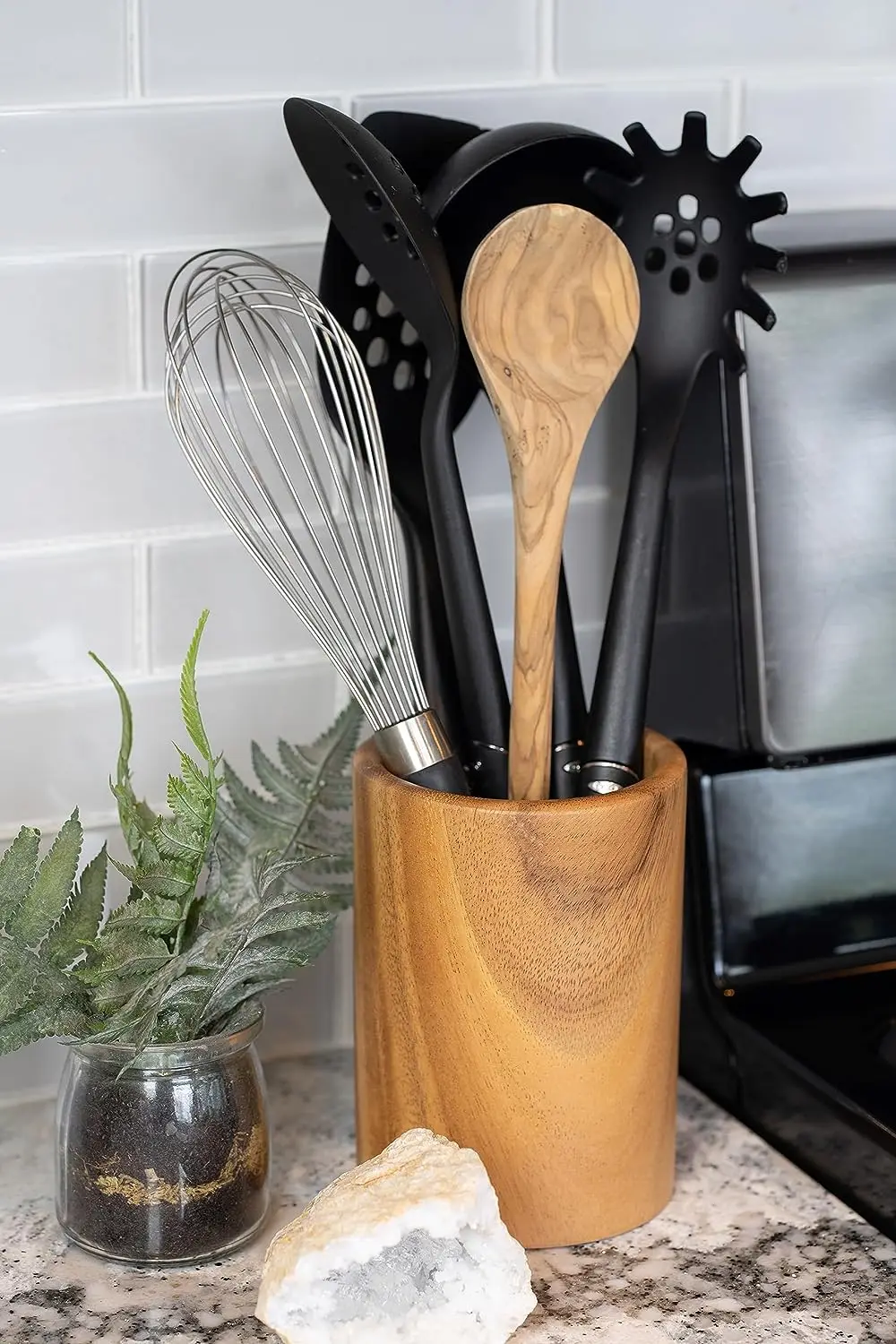 Houselin Acacia Wooden Utensils Organizer Cooking Tools Storage Acacia Wood Utensils Holder for Kitchen Countertop