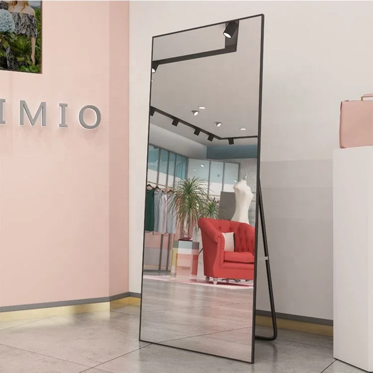 Пользовательские большие золотистый и черный прямоугольная металлическая защелка свободный стоящий зеркало полная длина пола всего тела