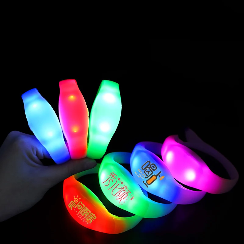 Bulk Custom Logo Remote Controlled LED Bracelet Concert, DMX Control LED Wristband Bracelet For Event