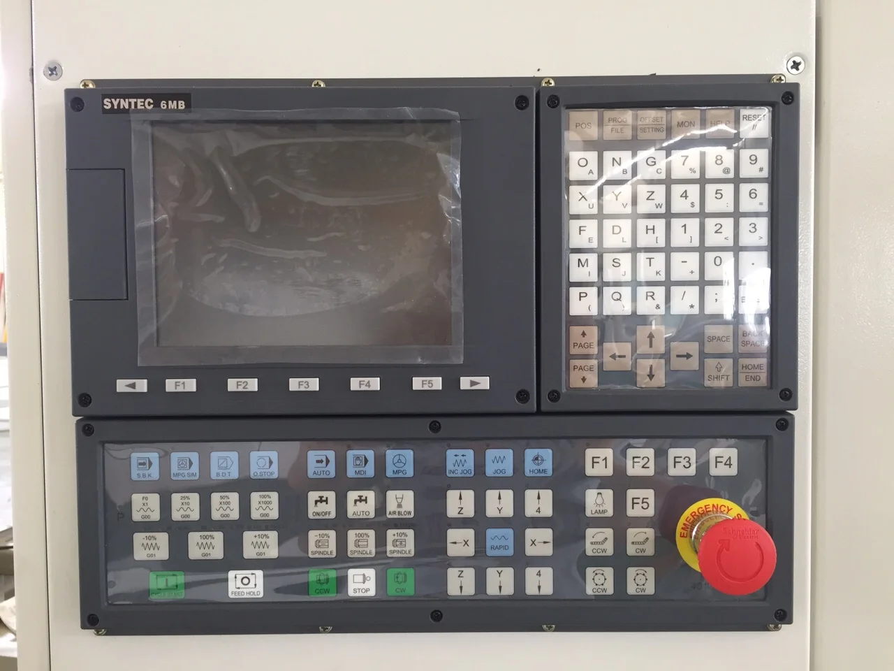 Скидка 30%! BetaCNC Китай Высокая точность вертикальный CNC 3 оси 4 5 осей фрезерный центр машина для продажи
