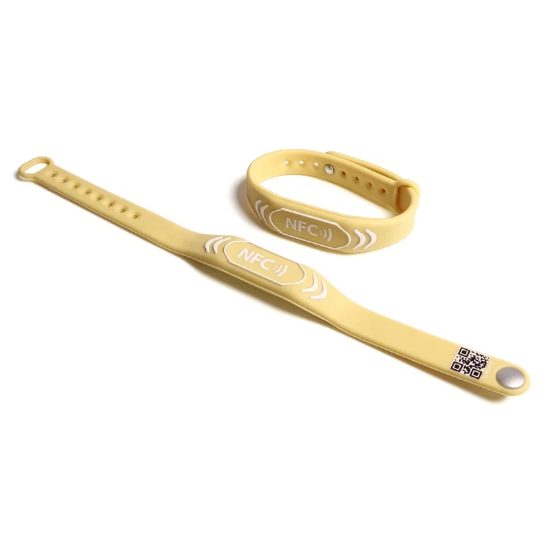 Personalized Adjustable NFC Bracelet QR Code Programmable Waterproof RFID Silicone Wristband  for Festivals Activity