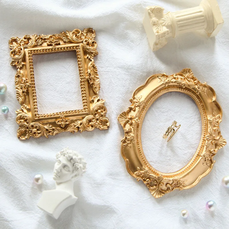 Wholesale Mini Gold Small Resin Photo Frame Shooting Props Nail Enhancement Earrings Pendulum Shooting Props Resin Photo Frame