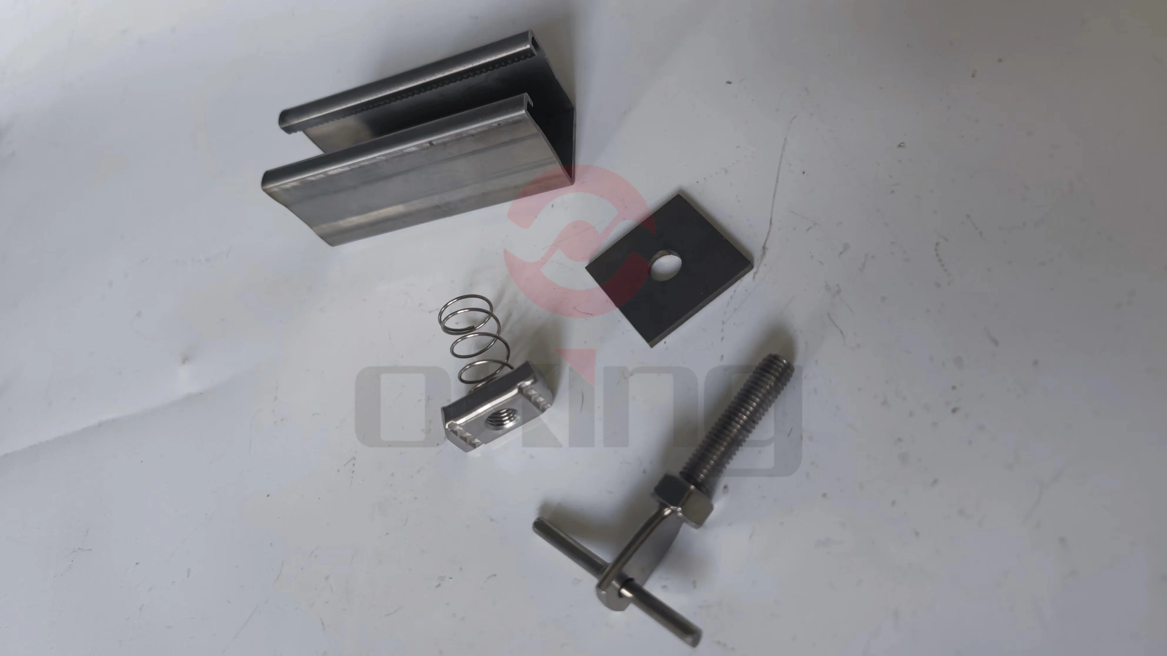 China Factory Stainless Steel 202 304 316 Flat Bolt for Stone Cladding System