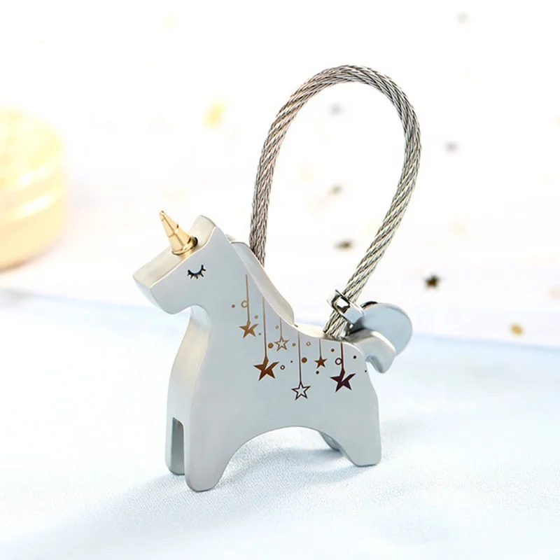 New Fashion Exquisite Metal Animal Unicorn Key Chain Dreams Horse Car Bag Pendant Keychain For Love Couples Gifts