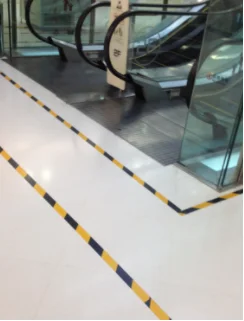 Wear-resistant Colorful Black and Yellow Floor Tape for Factory Workshop Landmark Delineation Warning Signs