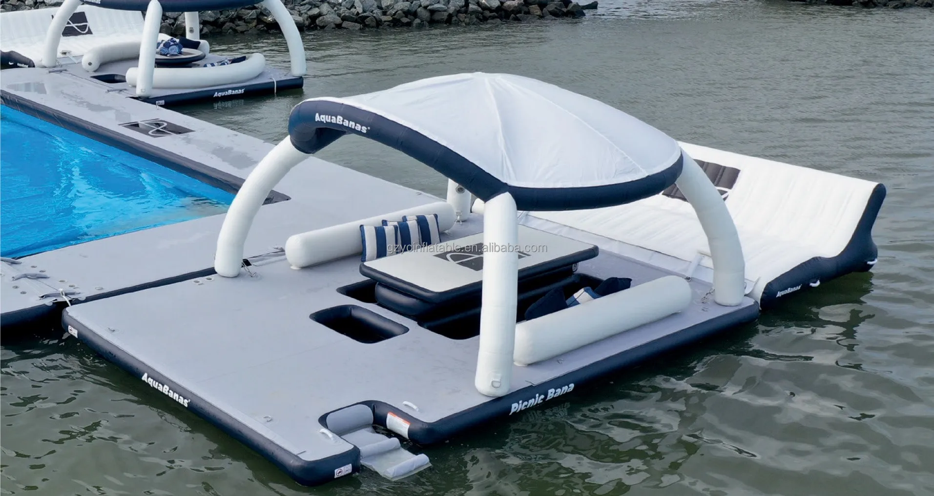 seated inflatable platform.jpg