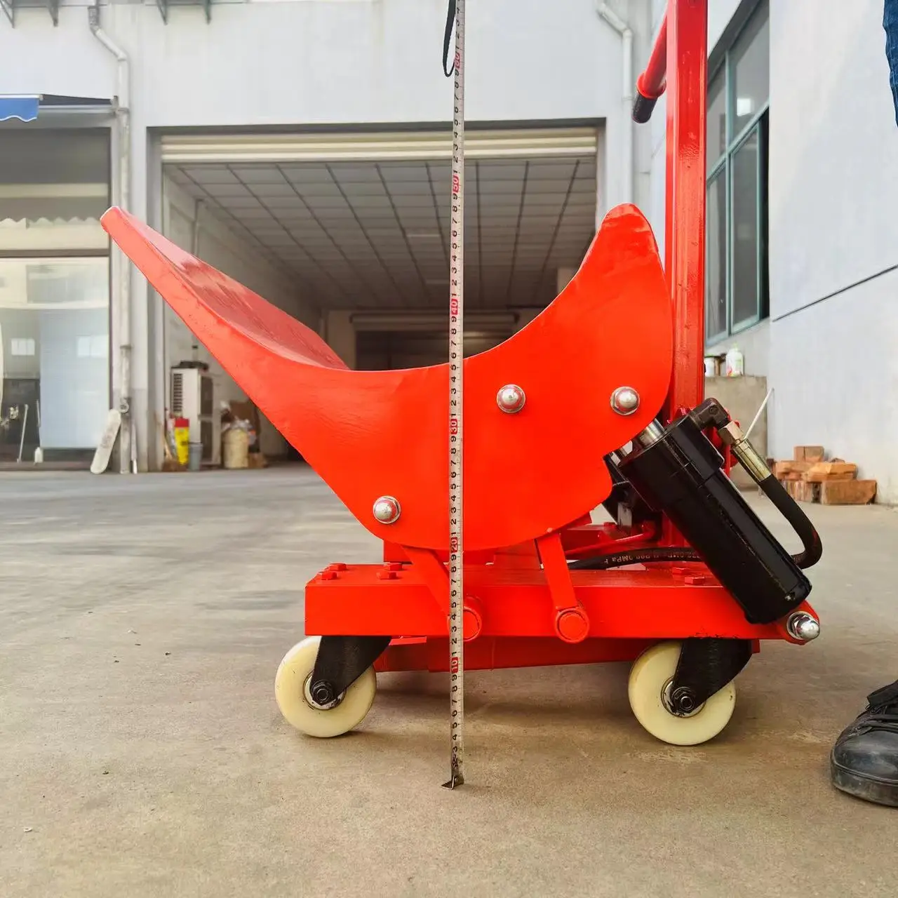 Space Save Manual Fabric Roll doffing and Transport Trolley