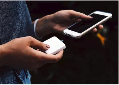 custom logo and package 1000mah Emergency Disposable Mini power bank  for iphone and for android