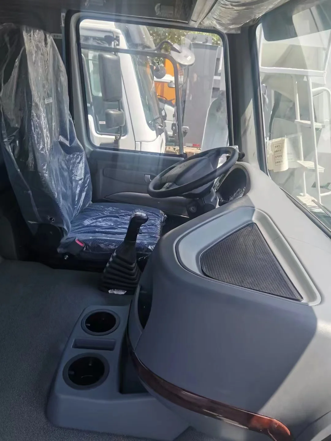 howo truck Sinotruk diesel 6x4 10 wheels  dump truck for sale