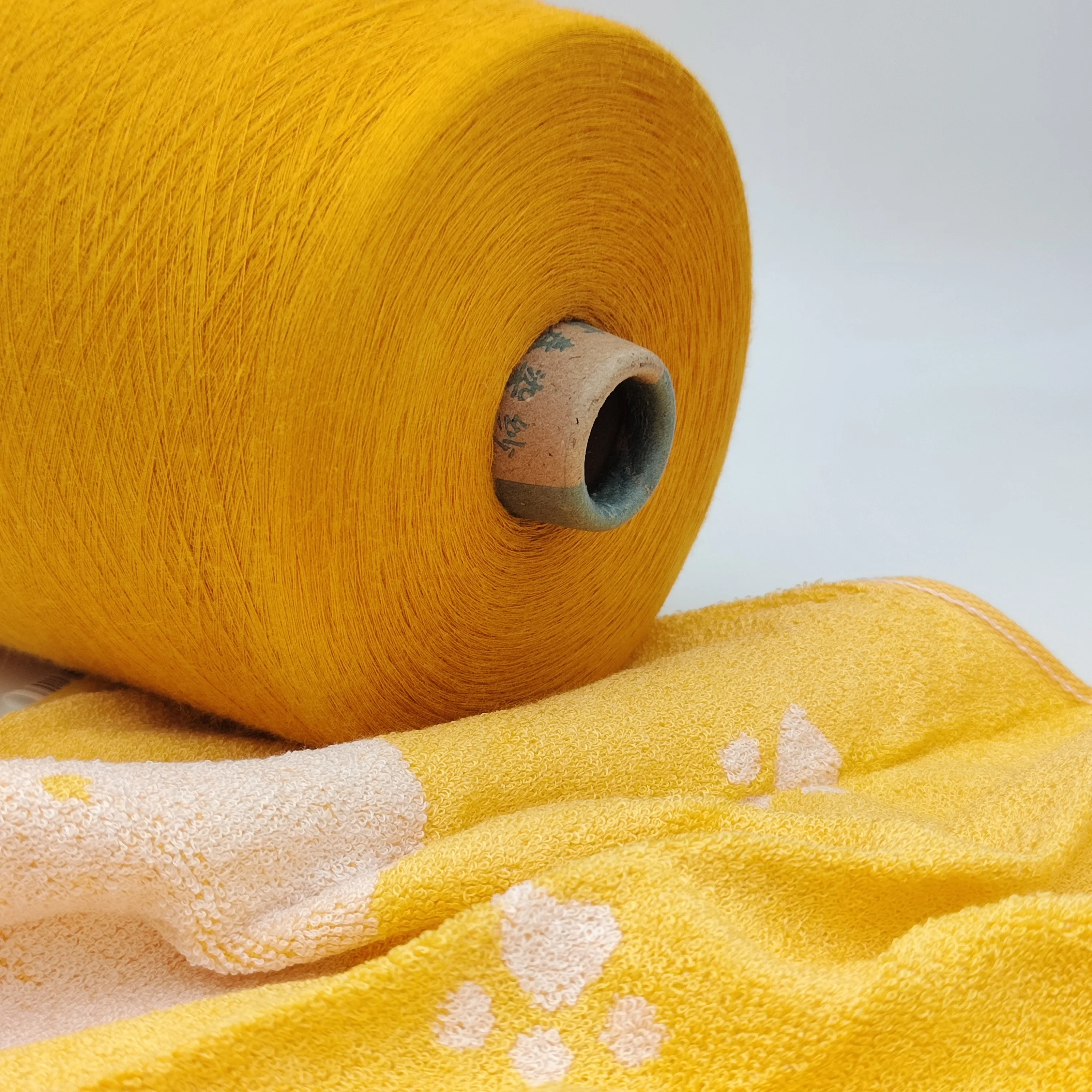 Hot Sale Bamboo Fiber Yarn for Knitting and Weaving