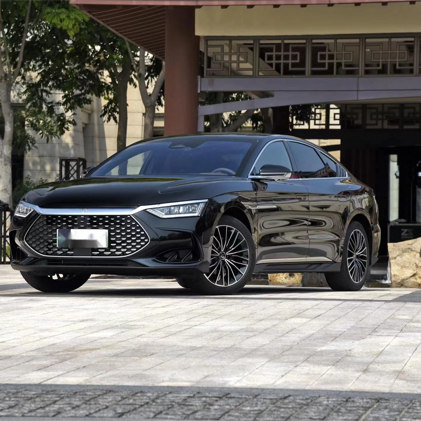 BYD Han 715 км престижный тип 4 колеса зеленая энергия подержанные электромобили для продажи 0 Подержанный автомобиль