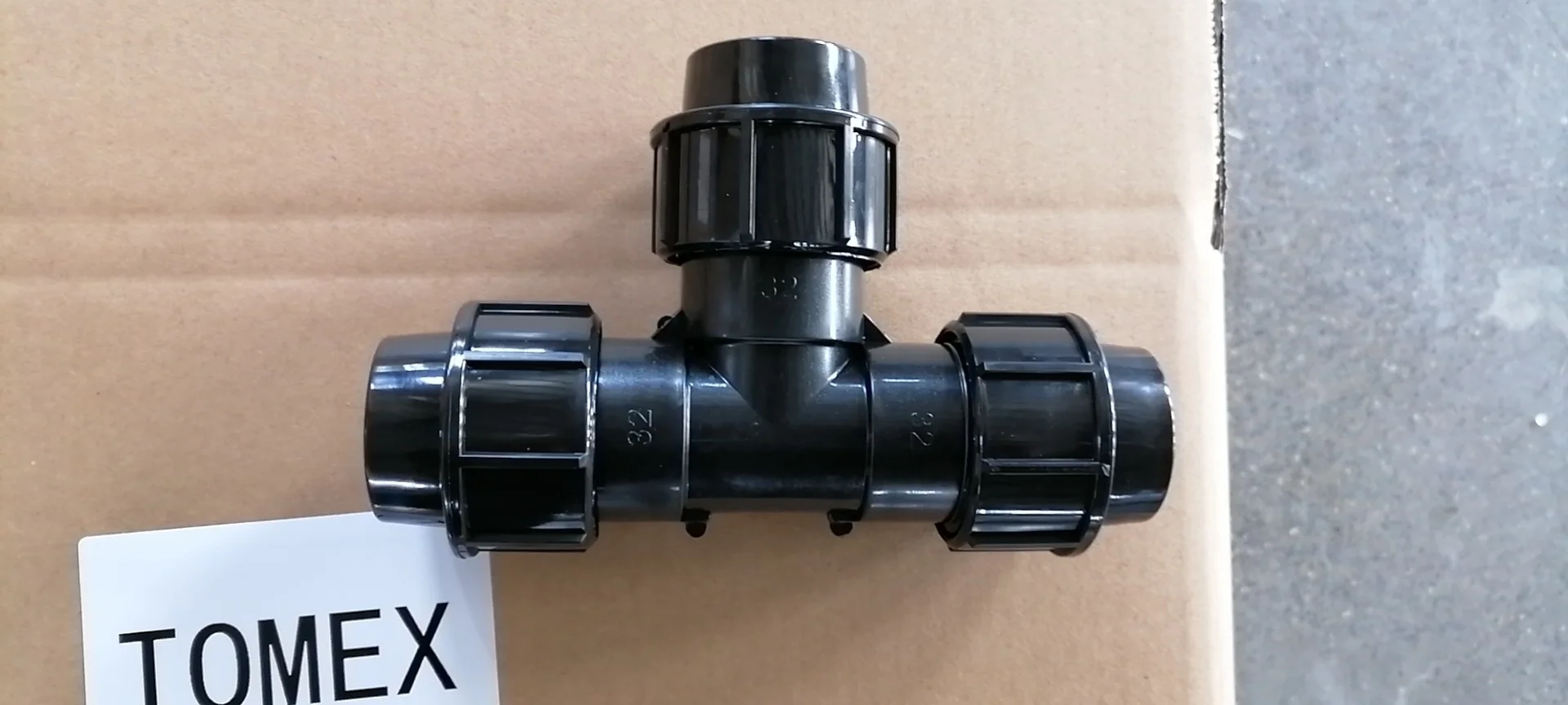 Pp pe компрессионный тройник локоть hdpe фитинги для орошения водоснабжения